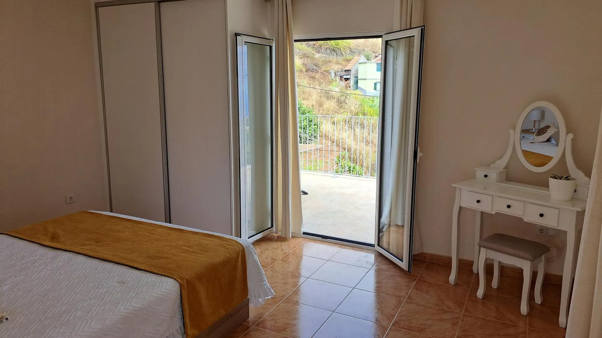 Success House Villa Calheta  0*, Calheta (Madeira) Portekiz